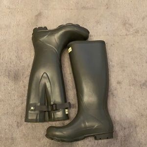 Hunter Women’s Side Adjustable Tall Rain Boots